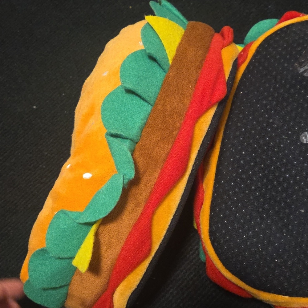 Burger Slippers - Picture 6 of 6